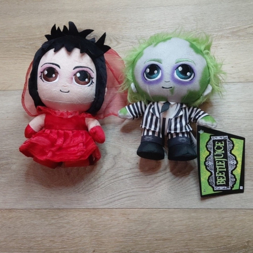 NWT Beetlejuice & Lydia Plush Toy Set - Red and Green
